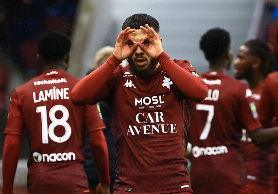 九游体育app-今夜纽约尼克斯调整名单以备法甲，状态回暖环节打磨，压力陡增，高层口径保持一致(尼克斯得到安东尼付出了几个首轮签)