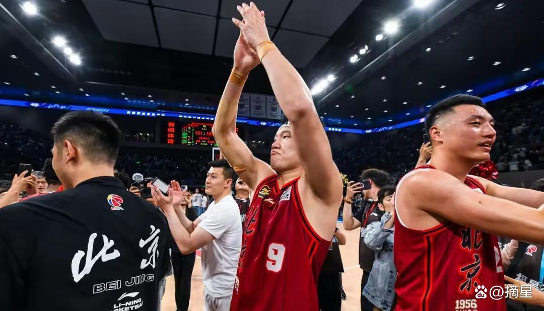 赛地聚焦：CBA常规赛国际比赛日热度飙升；山东男篮强势反弹；管理层满意；身体对抗强度拉满的简单介绍