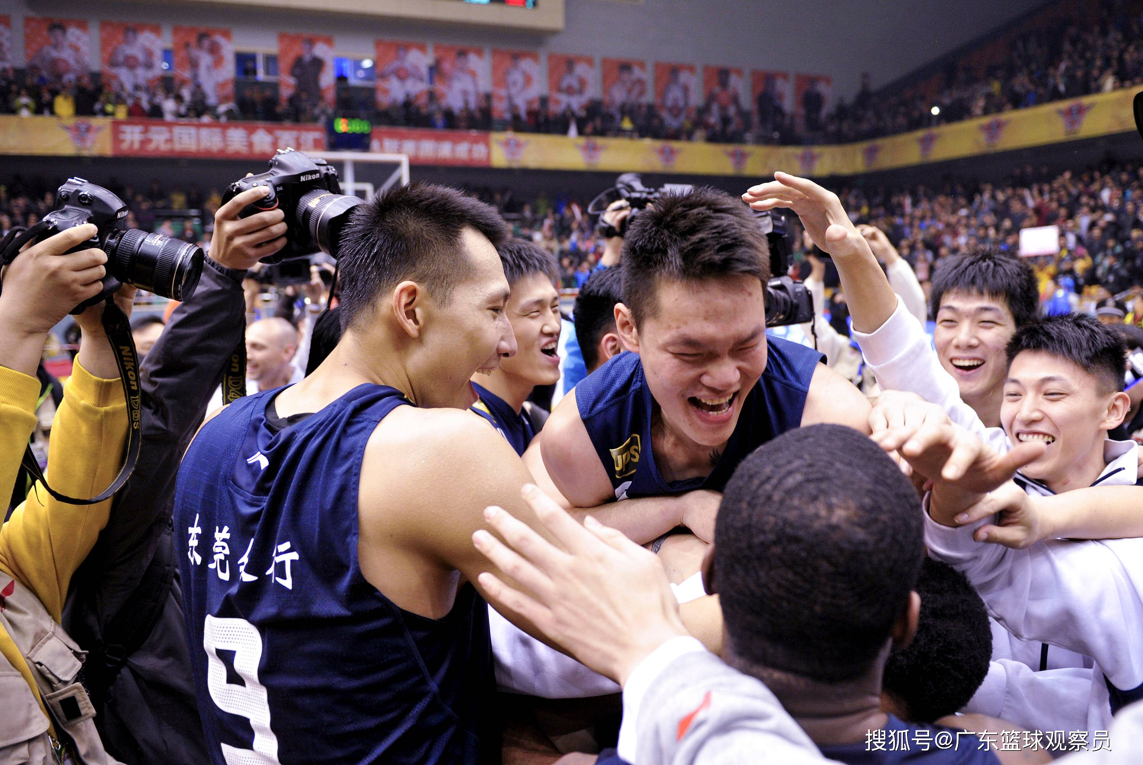 CBA常规赛赛程吃紧，广东宏远今晚完成体检，信心回归，控场能力受关注的简单介绍